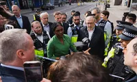 BBC: Marea Britanie ridică nivelul de alertă teroristă la „sever”, în urma atacului antisemit de la Londra