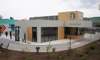 Starbucks deschide un Drive-Thru în Cluj, al doilea din România, o extindere a formatului pe piața locală