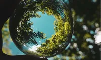 Deloitte: Economia mondială pierde anual 25,4 trilioane de euro din cauza utilizării ineficiente a resurselor, echivalent cu 31% din PIB-ul global