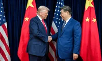 Analiză BBC: Vizita lui Trump în China urmează să testeze armistițiul fragil dintre cele două puteri