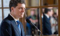 Nicușor Dan analizează refacerea coaliției și instalarea unui premier din cercul consilierilor prezidențiali, dacă Guvernul Tomac nu trece de Parlament