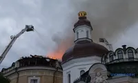 Ucraina: Atac masiv asupra Kievului, o catedrală ortodoxă în flăcări