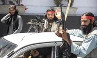 Talibanii aniversează cinci ani de când se află la putere, iar criza se adâncește în Afganistan