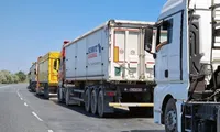 Restricții pentru camioane în minivacanța de Sfânta Maria. CNAIR interzice traficul greu pe A2, DN7, DN39 și DN22C