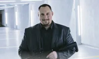 „Germania și Rusia sunt în război” – avertizează Stefan Thumann, antreprenor german din industria de apărare