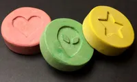 Noua Zeelandă aprobă MDMA pentru tratarea stresului post-traumatic. Terapia va fi strict supravegheată medical