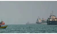 Iranul afirmă că a atacat trei petroliere și nave afiliate SUA în zona strâmtorii Ormuz