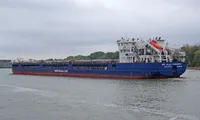 ANR: Operațiune de căutare și salvare pe Marea Neagră după un incendiu la bordul unei nave. 13 marinari sunt dispăruți
