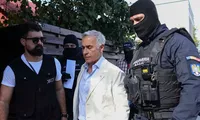 Călin Georgescu, scos din Arestul Central și dus la DIICOT pentru noi audieri. Cristela Georgescu a ajuns la sediul instituției