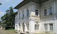 Castelul Cantacuzino-Ghica din Iași, scos din nou la vânzare. Domeniul de aproape 300 de ani costă 750.000 de euro