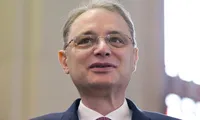 Luca Niculescu propune un acord politic pe șase luni pentru reformele urgente. Programul de guvernare și lista miniștrilor, depuse joi