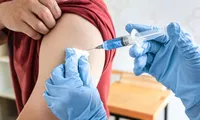 A început vaccinarea antigripală. Cine se poate imuniza gratuit și cât costă vaccinul pentru ceilalți