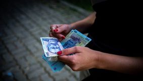 Bomba pensiilor a fost detonată! Banii a milioane de români sunt în pericol. S-a aflat acum