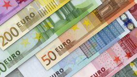 Euro falși în toată Europa. Banii care au fost falsificați: Nu trebuie să fii expert