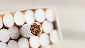 SE INTERZICE FUMATUL în aceste locuri! Reguli noi pentru fumătorii din România