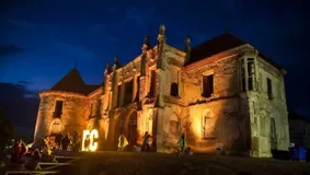 Castelul din România care i-a sedus pe americani. Turiștii se înghesuie în acest loc