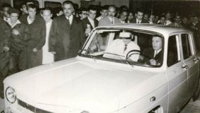 Cum a fost înșelat Nicolae Ceaușescu când a condus primul model Dacia 1100, cu seria 001. Dictatorul nu și-a dat seama niciodată de acest fapt