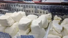 Brânză de Sibiu, bombă pentru organism. Consumatorii, la spital