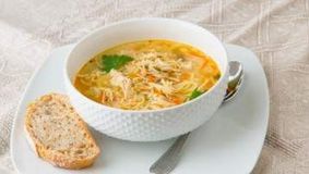 Supă de pui cu tăiței. Rețetă tradițională, ca la mama acasă
