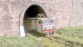 Cale ferată din România, veche de peste 120 de ani, ascunsă sub un mare oraș. Unde se află tunelul secret