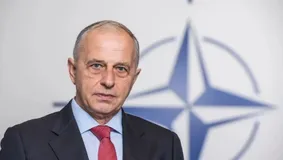 Mircea Geoană rămâne la vârful NATO. Decizia de ultimă oră a lui Jens Stoltenberg