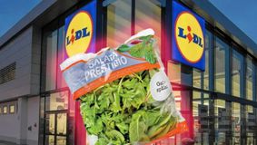 Ce conține salata la pungă din Lidl, Kaufland și alte magazine. Detaliul de care mulți români nu au habar