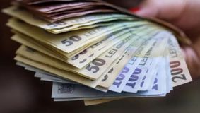 Ajutor financiar între 200 și 3.000 de euro de la Guvern. Cine poate primi banii și care sunt condițiile