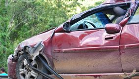 Accident violent în Sibiu! Două mașini s-au ciocnit, iar un copil de 12 ani a fost dus la spital