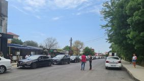 Orașul din România pe care turiștii l-au blocat în minivacanța de Rusalii. Locuitorii, umiți de ce s-a întâmplat: “Așa ceva nu am văzut în viața mea!”