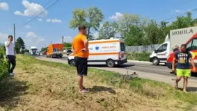 Tragedie pentru o familie din Vaslui: Un băiat de 13 ani a fost lovit mortal de o betonieră! Șoferul nu și-a dat seama ce a făcut
