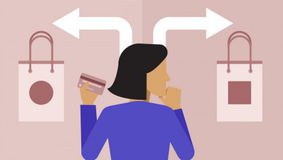 Scumpirile i-au făcut pe români să cheltuie mai puțin pe mâncare! Pe ce au dat cei mai mulţi bani