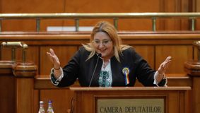 Ultimul sondaj de opinie dă bătăi de cap politicienilor: Creștere spectaculoasă a Dianei Șoșoacă!