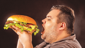 Care e mai periculoasă: obezitatea sau sedentarismul? Medic: „Demontează mitul, nu există niciun dubiu“