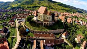 Satul din România care se află pe locul al doilea într-un top al localităţilor pitoreşti. E un loc rupt din basme