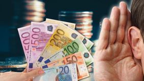 Monedele din anii ‘90 care se vând cu peste 100.000 de euro pe internet. Vei fi un om bogat dacă le ai și tu acasă