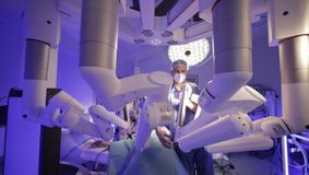 Succesul prostatectomiei robotice la Spitalul Clinic SANADOR