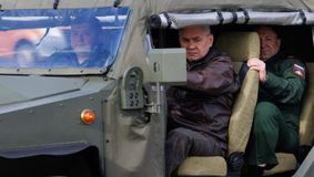 Ministrul rus al Apărării solicită extinderea exercițiilor militare în Asia în fața amenințărilor