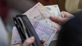 Se acordă spor de 100% la salariu! Ce români vor primi acești bani potrivit Codului Muncii