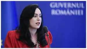 Simona Bucura-Oprescu a semnat DOCUMENTUL prin care pensionarii scapă de datorii vechi. Ce prevede actul normativ