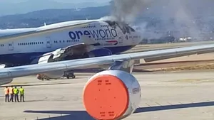Avion în flăcări, pe aeroportul din Castellon. Un Boeing al British Airways a luat foc pe pistă VIDEO
