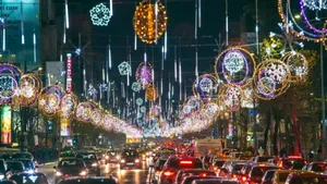 Luminiţe de Crăciun în Bucureşti 2020. Nicuşor Dan anunţă când vin Sărbătorile de iarnă în Capitală
