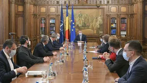 Şedinţă de guvern la Cotroceni - Klaus Iohannis i-a chemat pe miniştrii PNL la discuţii
