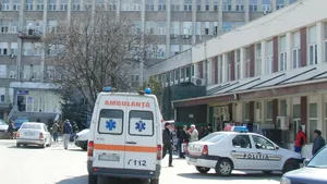 Situaţie disperată în Spitalul din Craiova. Zeci de pacienţi COVID-19 aşteaptă eliberarea unui loc la ATI