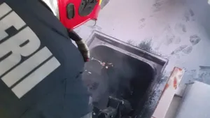 Tren de călători, în flăcări la Cluj! Peste 100 de persoane s-au autoevacuat