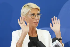 Raluca Turcan: România riscă să devină un „stat capturat”