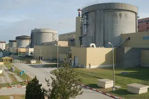 Transelectrica: Sistemul Energetic Național (SEN), sub presiune maximă după oprirea ambelor reactoare de la Cernavodă