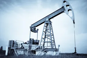 Petrolul s-a scumpit cu peste 5%, imediat după declarațiile lui Donald Trump privind Iranul și Strâmtoarea Ormuz