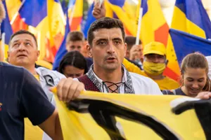 Politico: „Campionul MAGA din România, George Simion, mizează pe o revenire, ca urmare a imploziei guvernamentale”