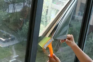 Folia de aluminiu care ţine loc de aer condiţionat. Ce trebuie să faci pentru a economisi peste 50% din factura la energie electrică