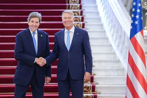 Klaus Iohannis, vizită în Statele Unite ale Americii! Întrevedere cu reprezentantul Președintelui SUA, John Kerry!